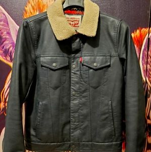 FAUX LEATHER SHERPA TRUCKER JACKET